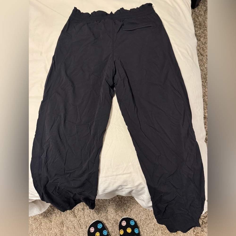 Athleta Trekkie High Rise Parachute Pant - Picture 5 of 6